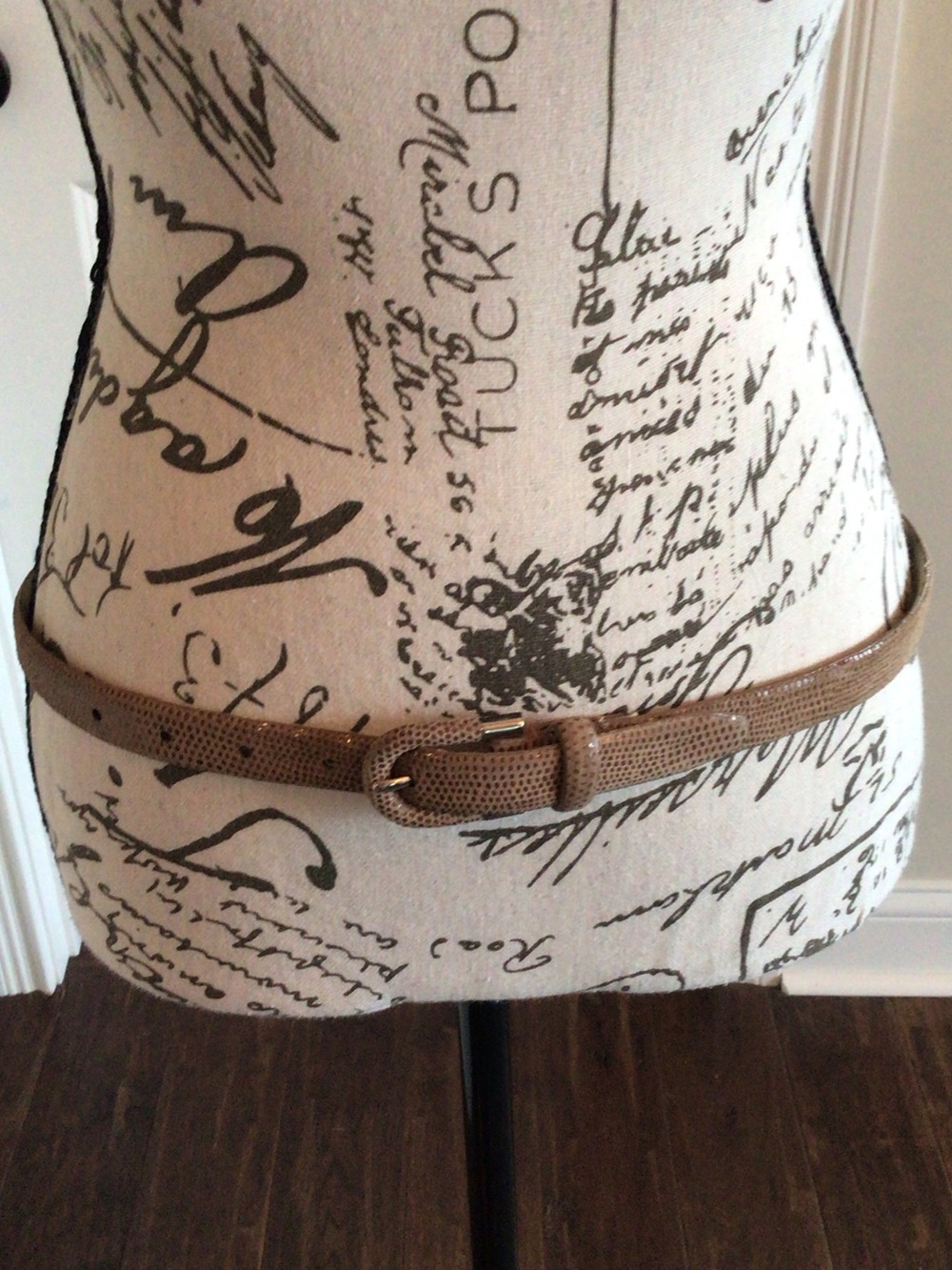 Bundle 2/$14 Tan Women's leather Belt with Buckle with silver Sz M